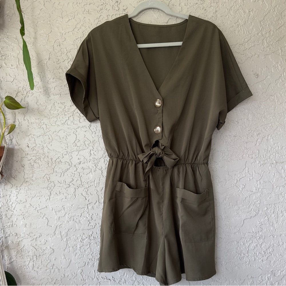 Army green romper